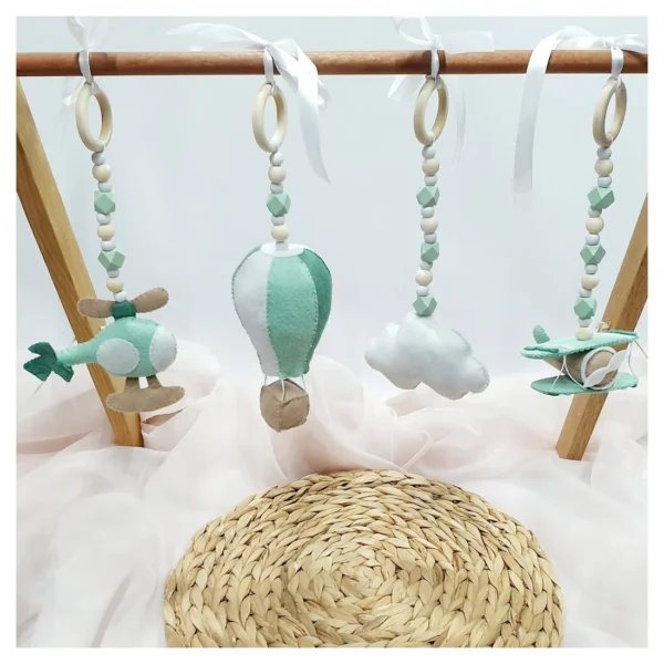 Take Flight Dangle Set - MINT GREEN